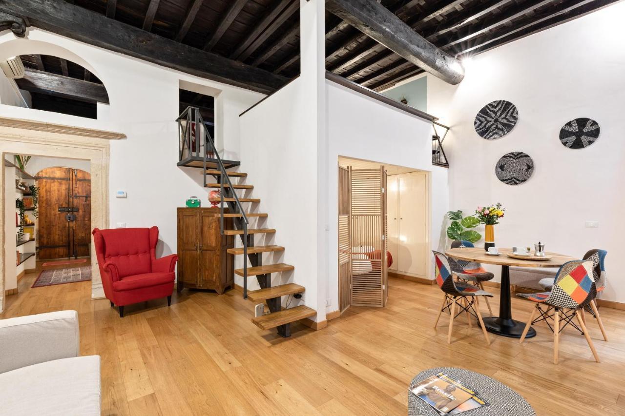 Апартаменты Rome As You Feel - Charming Loft In Navona Экстерьер фото